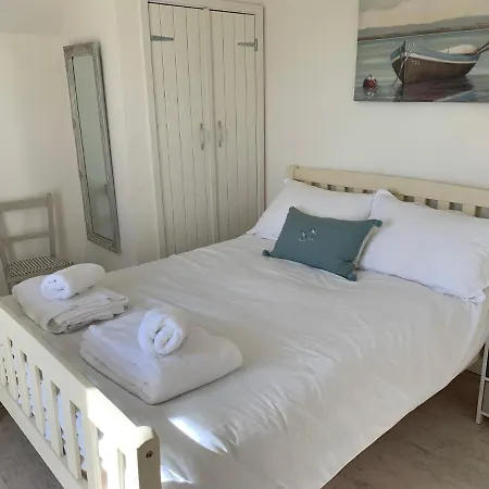 Little Karenza Is The Perfect Cornish Getaway Villa Saint Anthony Exterior photo
