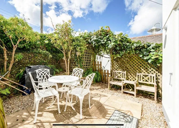 Little Karenza Is The Perfect Cornish Getaway