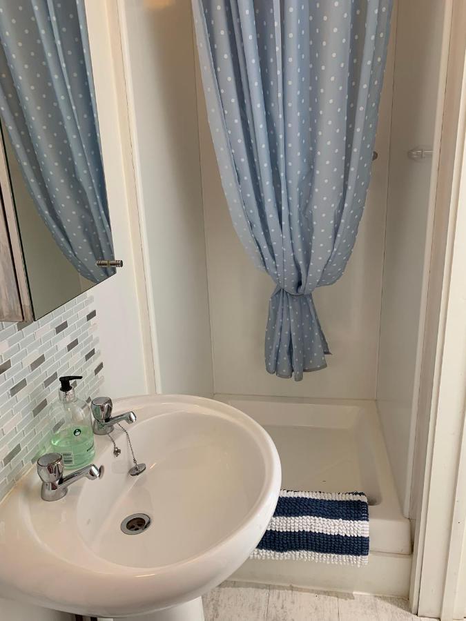 Little Karenza Is The Perfect Cornish Getaway * Saint Anthony